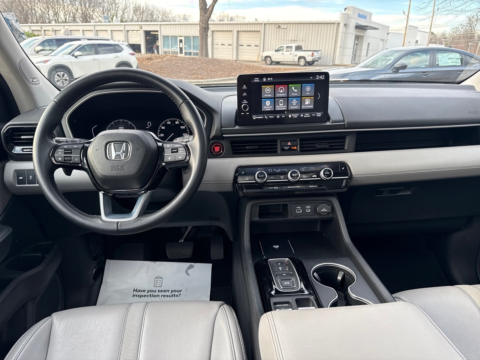 2023 Honda Pilot Touring