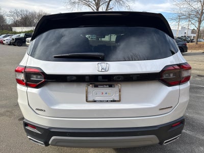 2023 Honda Pilot Touring