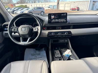 2023 Honda Pilot Touring