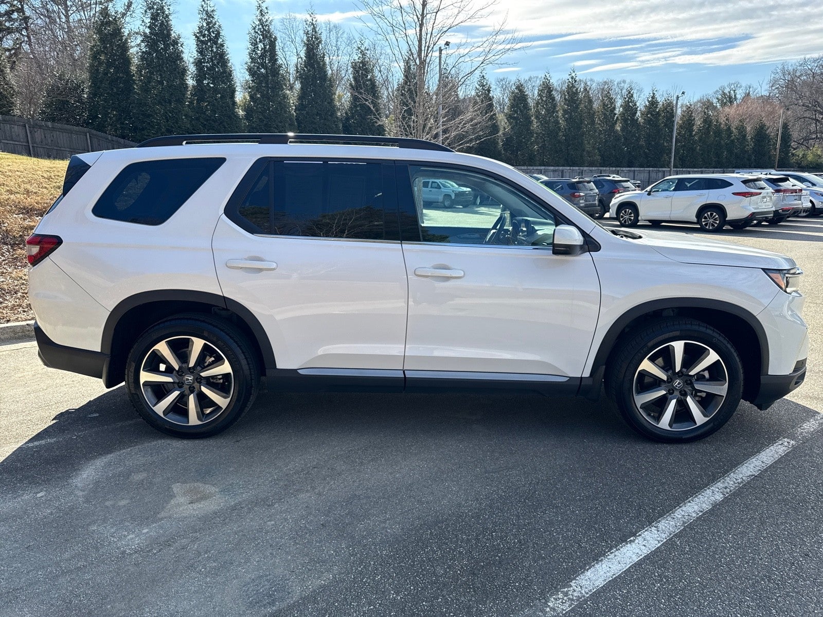 2023 Honda Pilot Touring