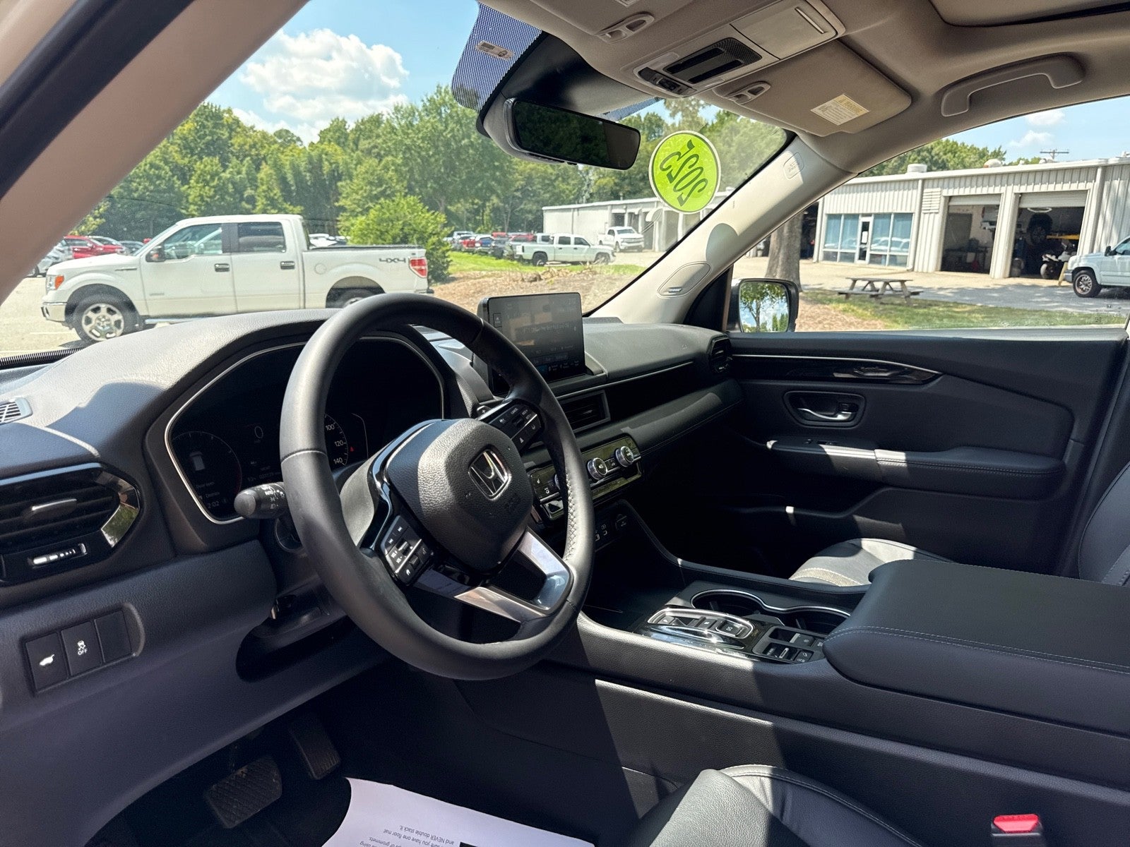 2025 Honda Pilot Touring