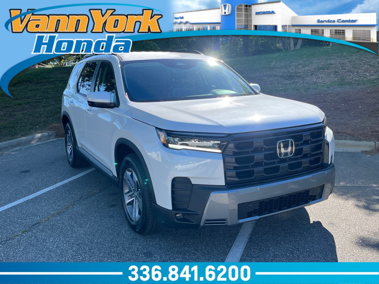 2026 Honda Pilot EX-L 2WD's photo