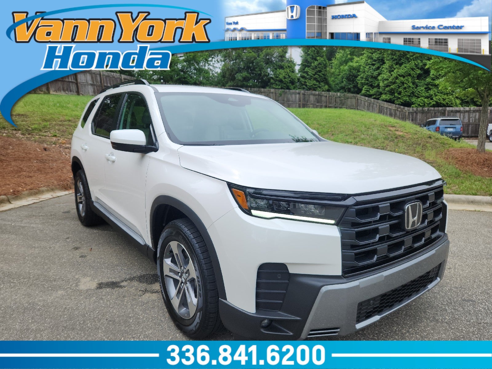 2026 Honda Pilot EX-L 2WD's photo