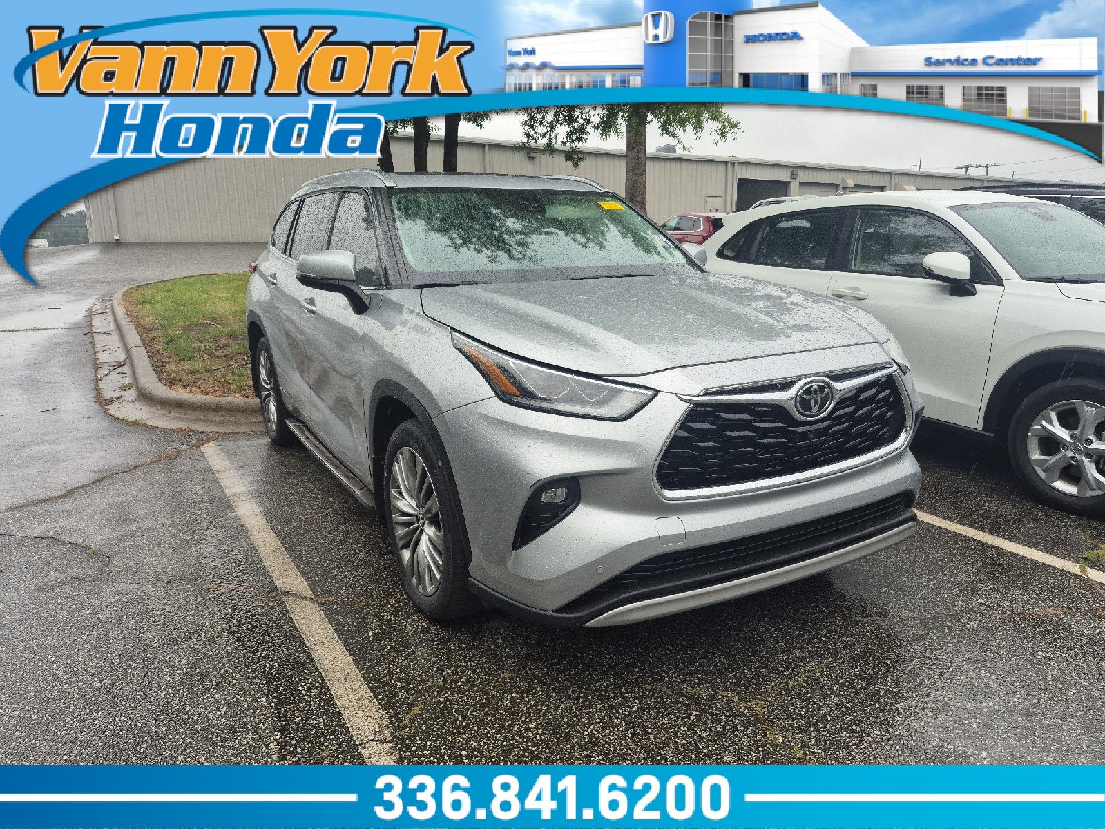 2021 Toyota Highlander Platinum