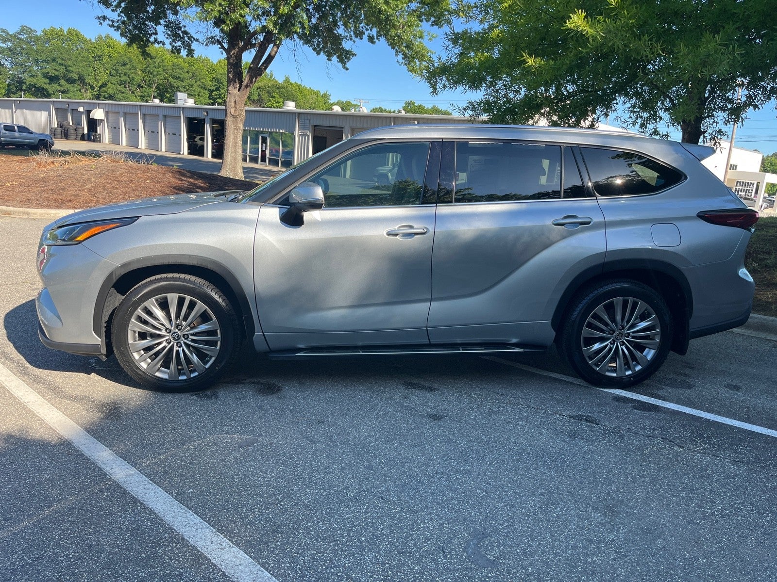 2021 Toyota Highlander Platinum