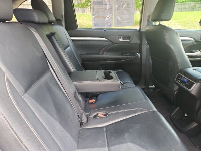 2014 Toyota Highlander XLE