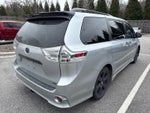 2020 Toyota Sienna SE