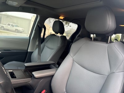 2022 Toyota Sienna XLE
