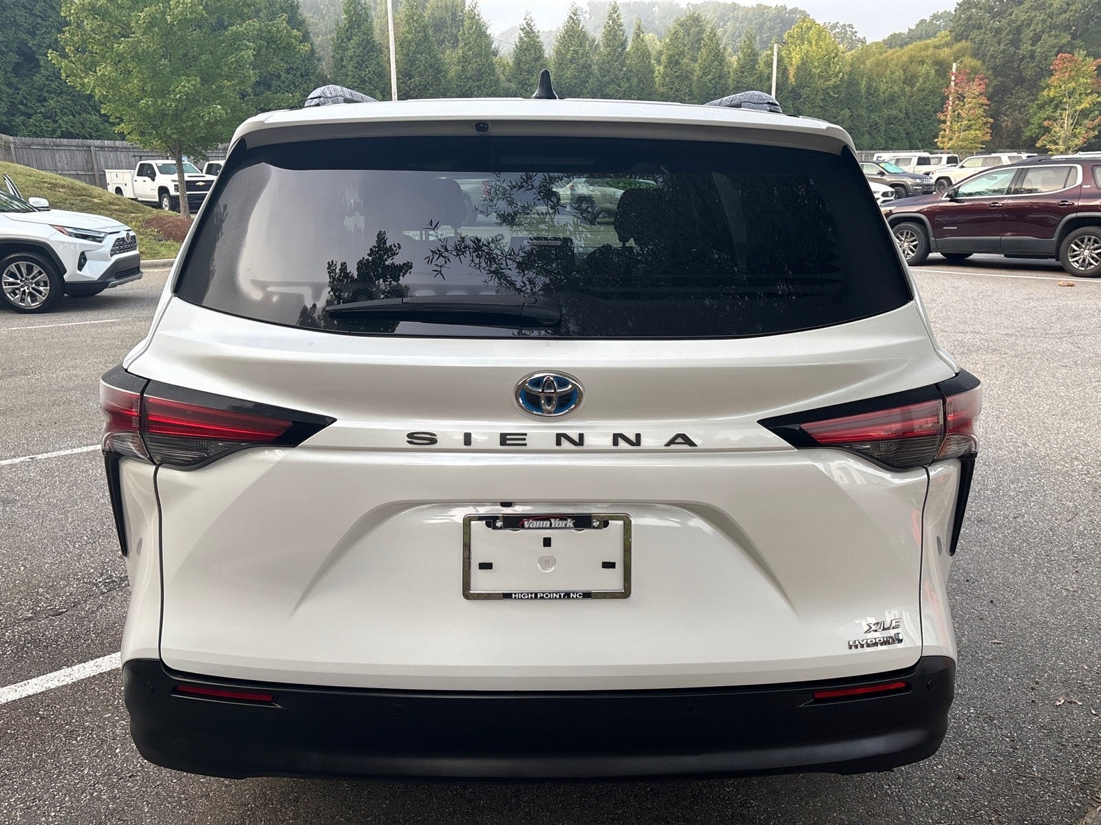 2022 Toyota Sienna XLE