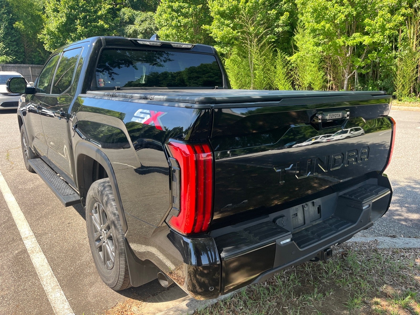 2024 Toyota Tundra 4WD SR5
