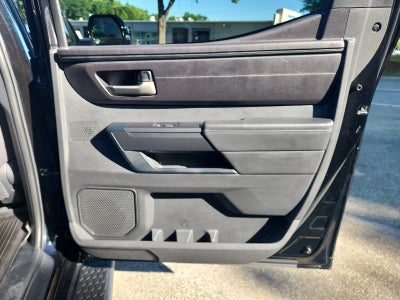 2024 Toyota Tundra 4WD SR5
