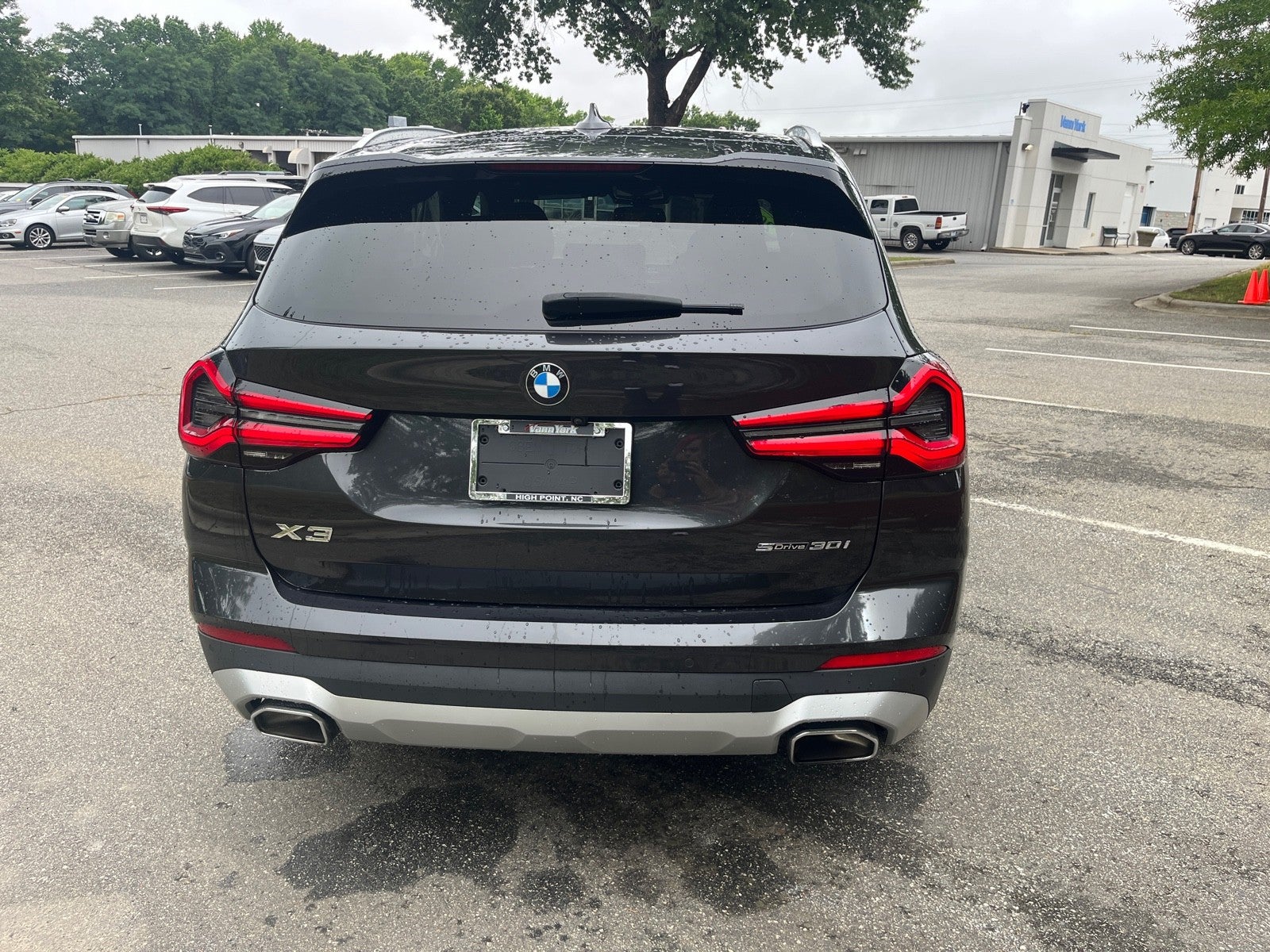 2023 BMW X3 sDrive30i
