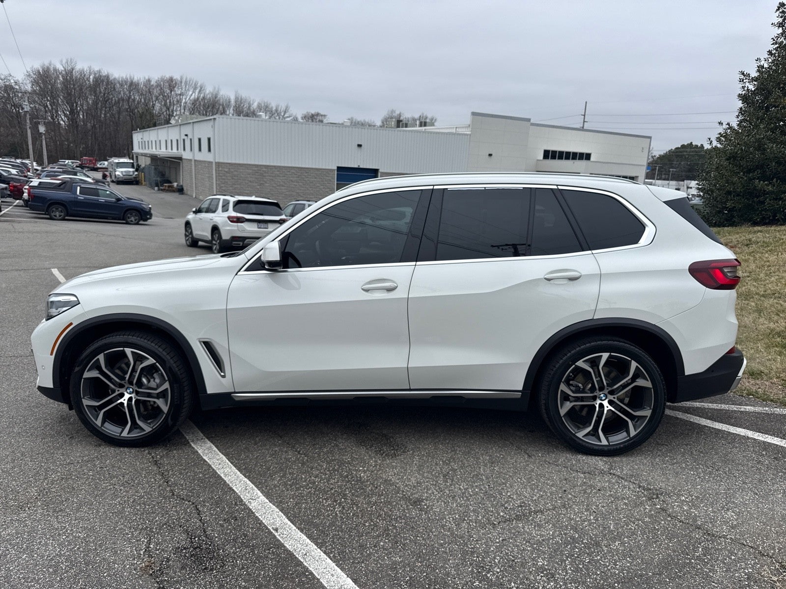 2023 BMW X5 sDrive40i
