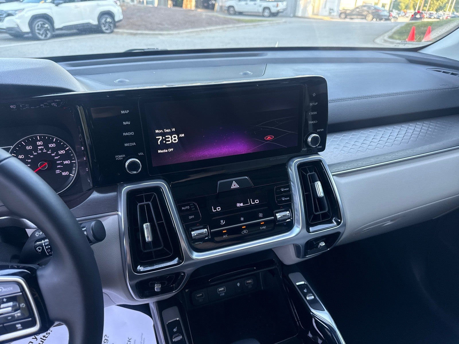 2022 Kia Sorento SX