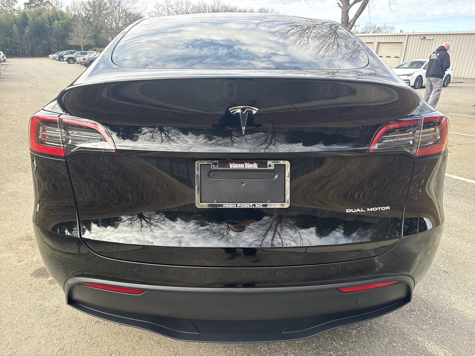 2023 Tesla Model Y Long Range