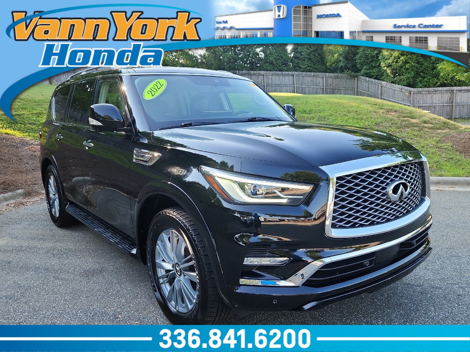 2022 INFINITI QX80 LUXE