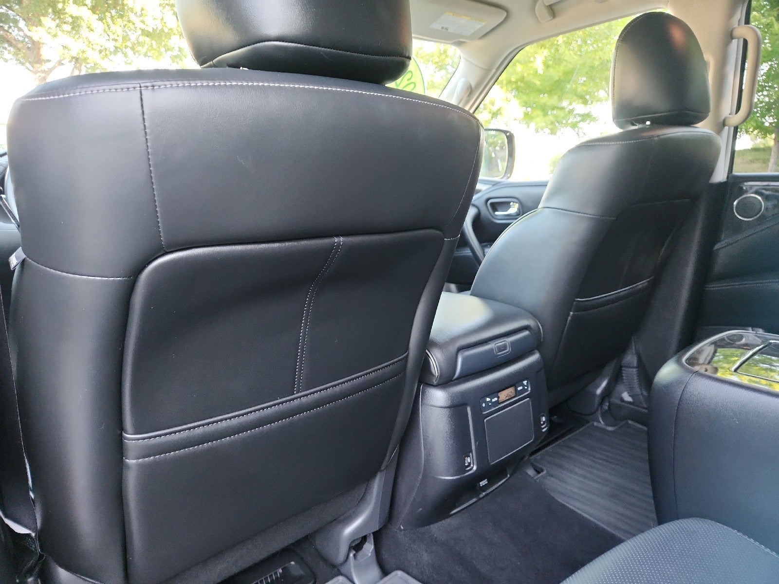 2022 INFINITI QX80 LUXE