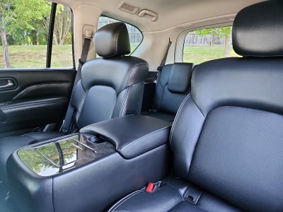 2022 INFINITI QX80 LUXE
