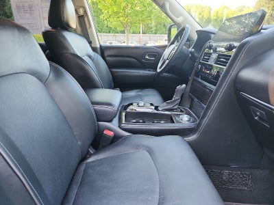 2022 INFINITI QX80 LUXE