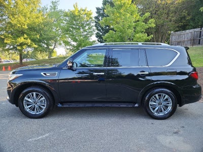2022 INFINITI QX80 LUXE