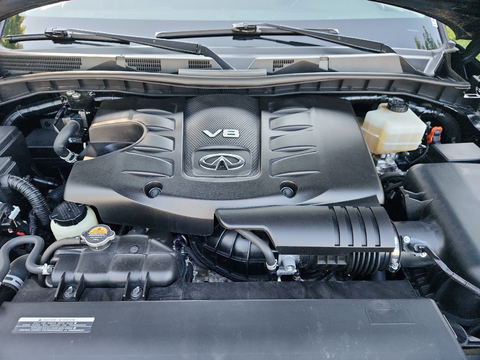 2022 INFINITI QX80 LUXE