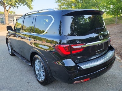2022 INFINITI QX80 LUXE
