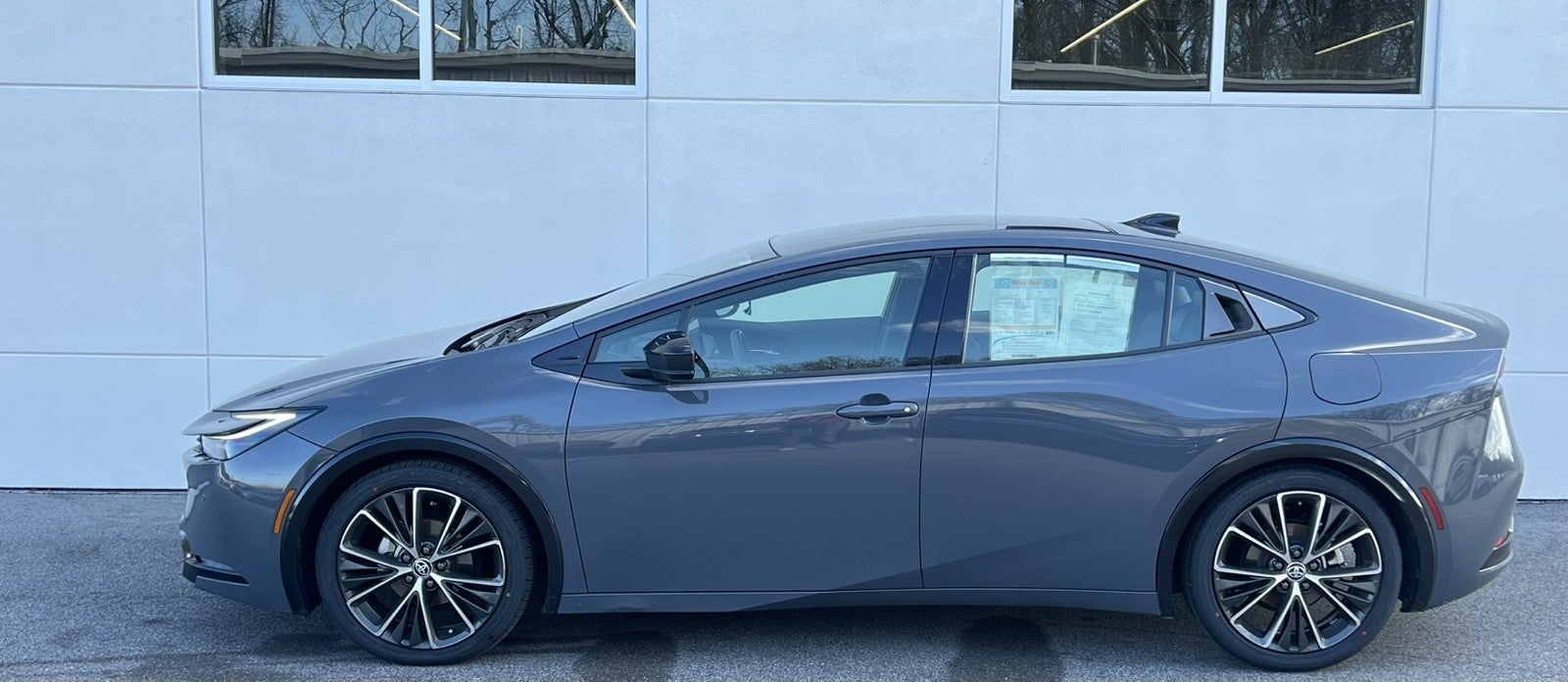2024 Toyota Prius XLE