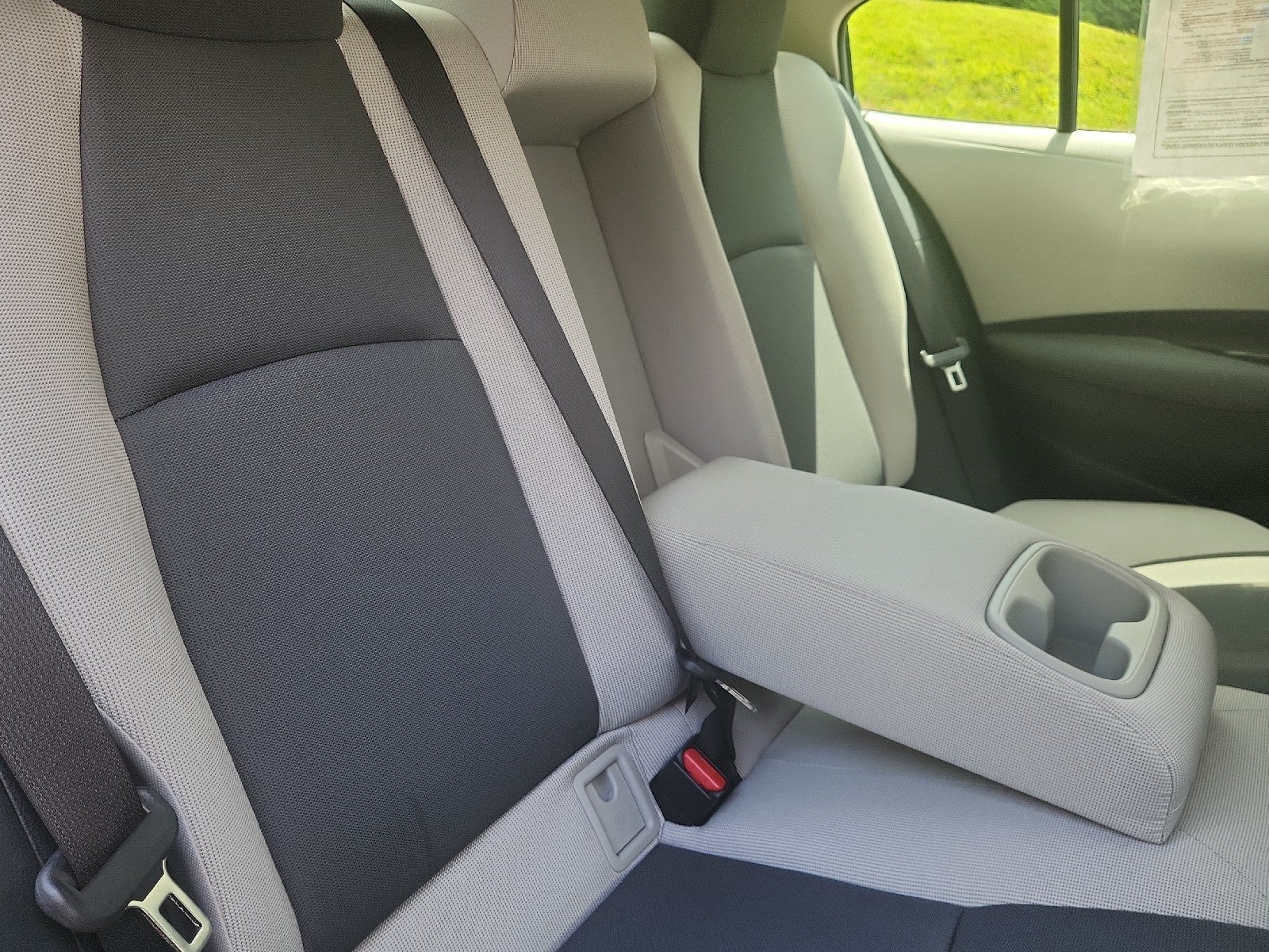 2025 Toyota Corolla Hybrid SE