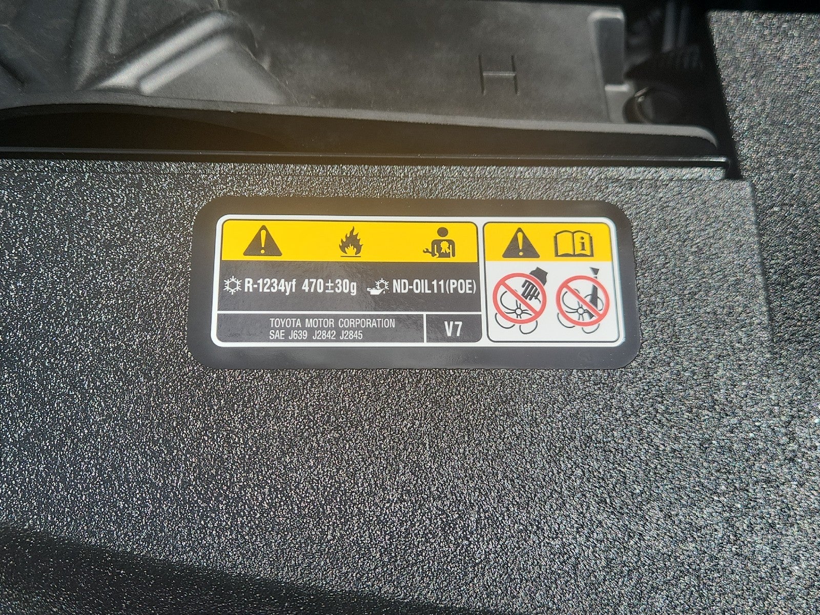 2025 Toyota Corolla Hybrid SE