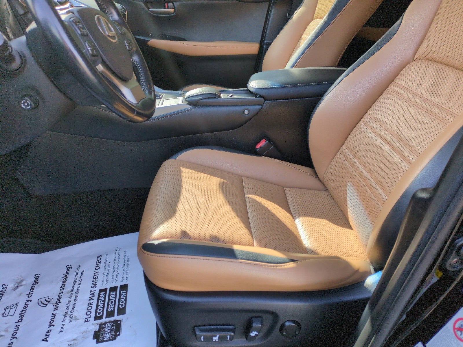 2016 Lexus NX 200t FWD 4dr