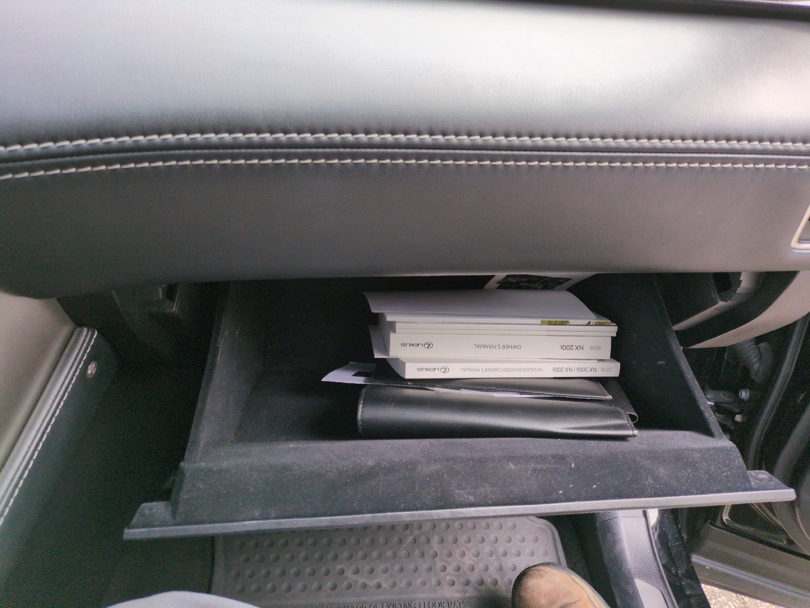 2016 Lexus NX 200t FWD 4dr