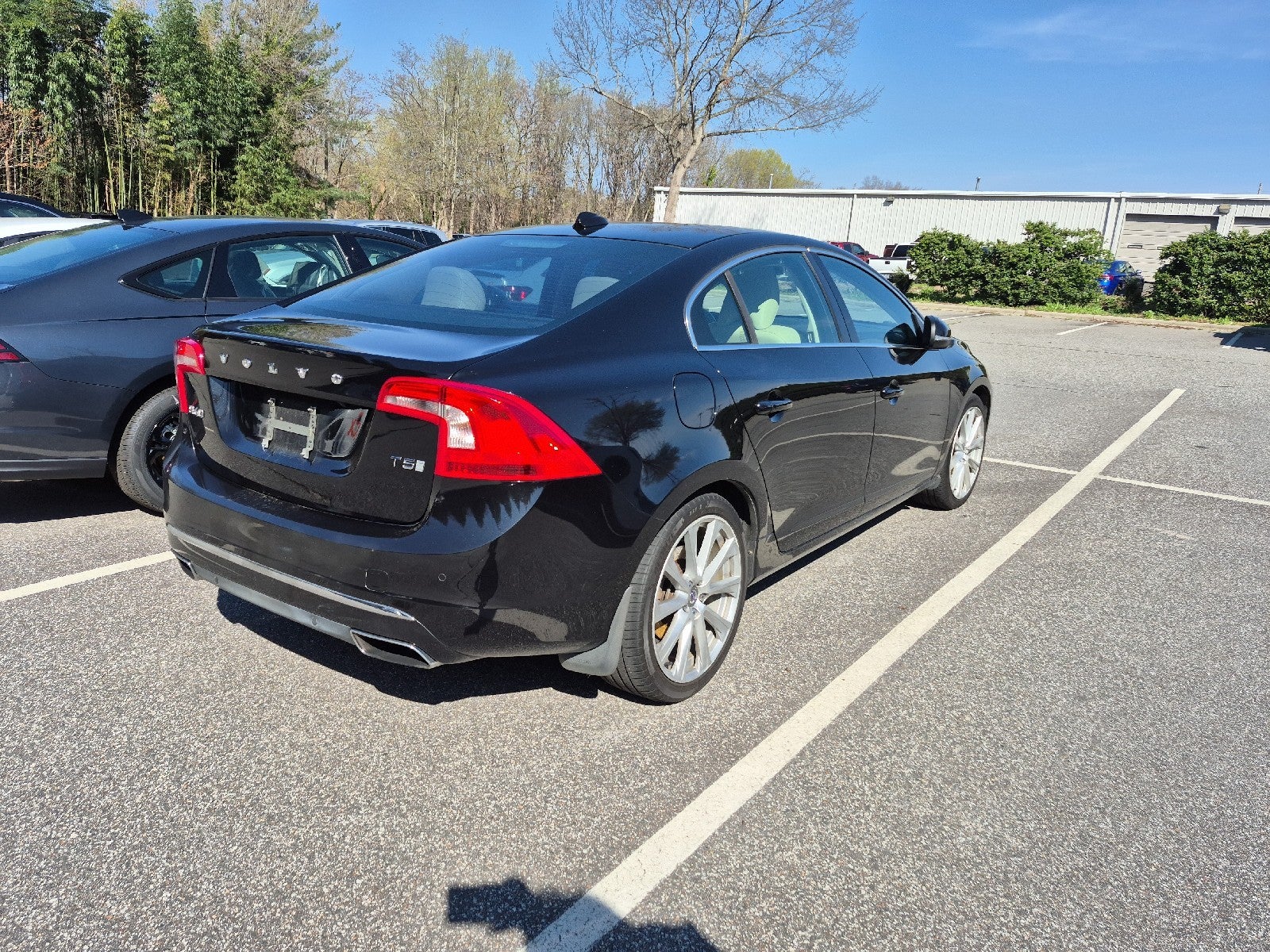 2016 Volvo S60 Inscription T5 Drive-E Platinum
