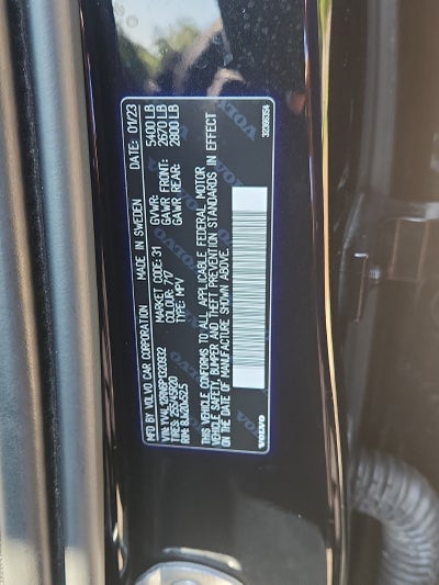2023 Volvo XC60 Plus Bright Theme